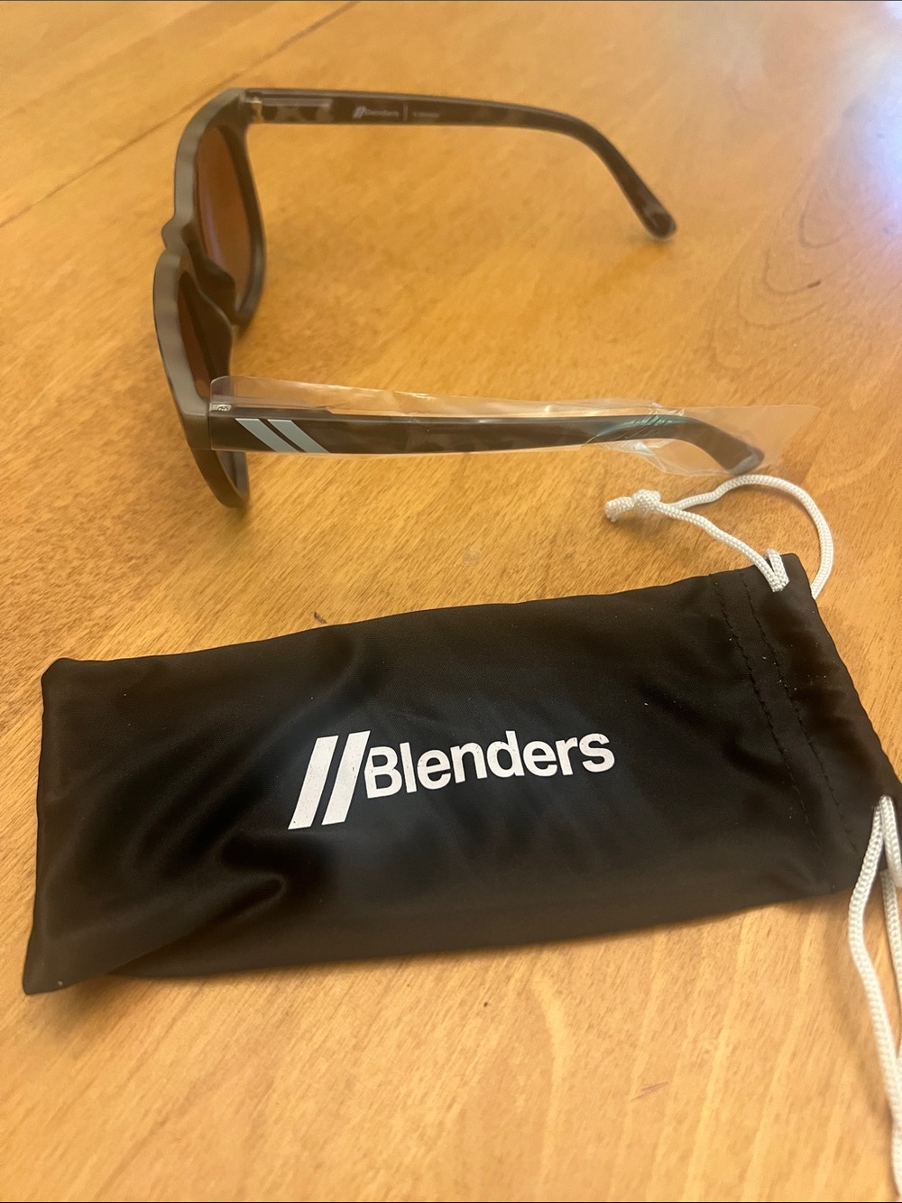 BLENDERS EYEWEAR H Series Tiger Mark Sunglasses — Brown Tortoise - Picture 5 of 6